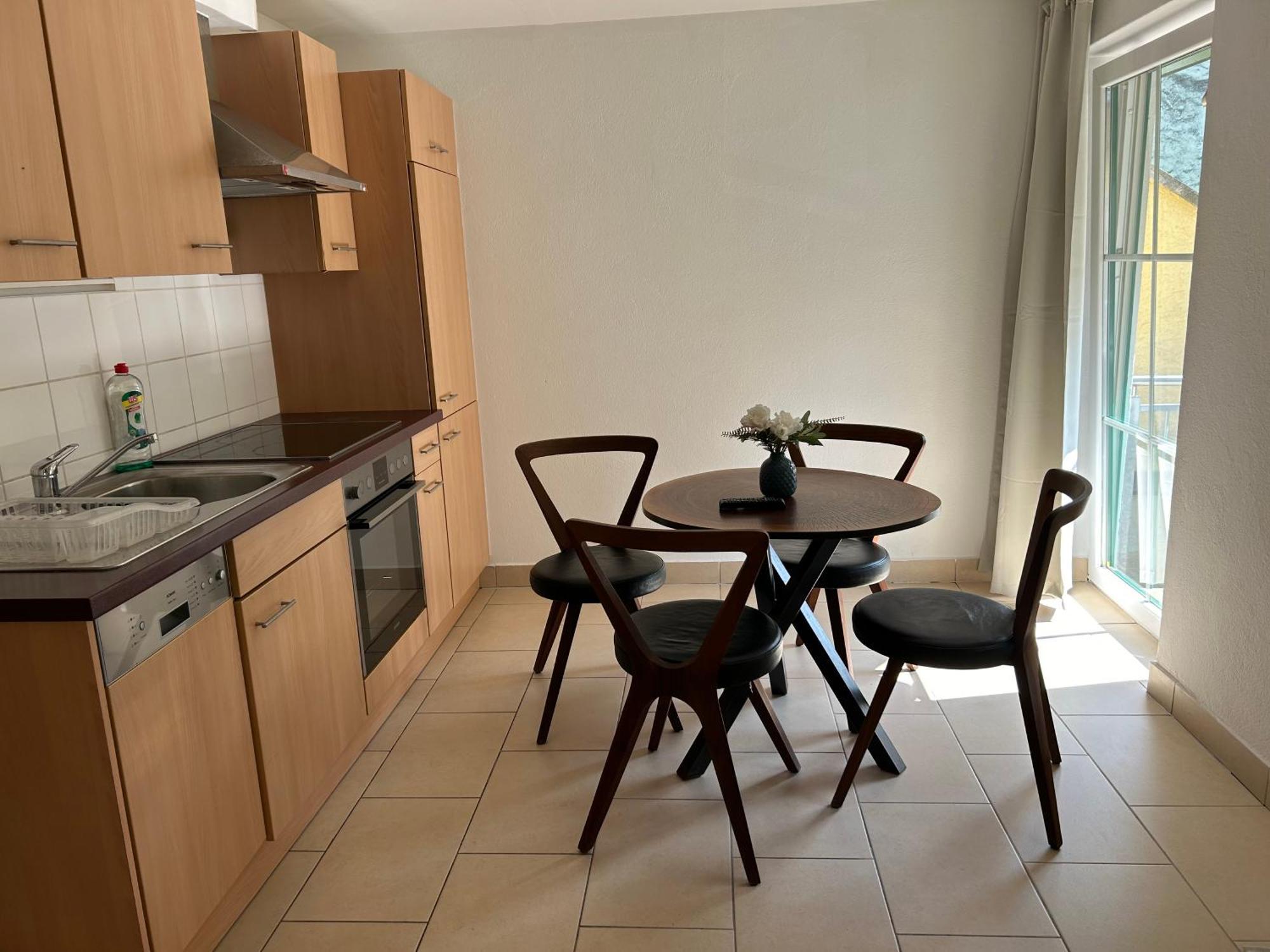 Economy Adler Appartement Golling an der Salzach Buitenkant foto