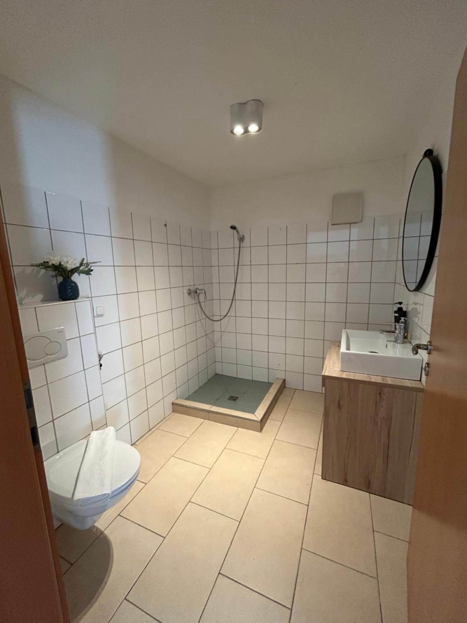 Economy Adler Appartement Golling an der Salzach Buitenkant foto